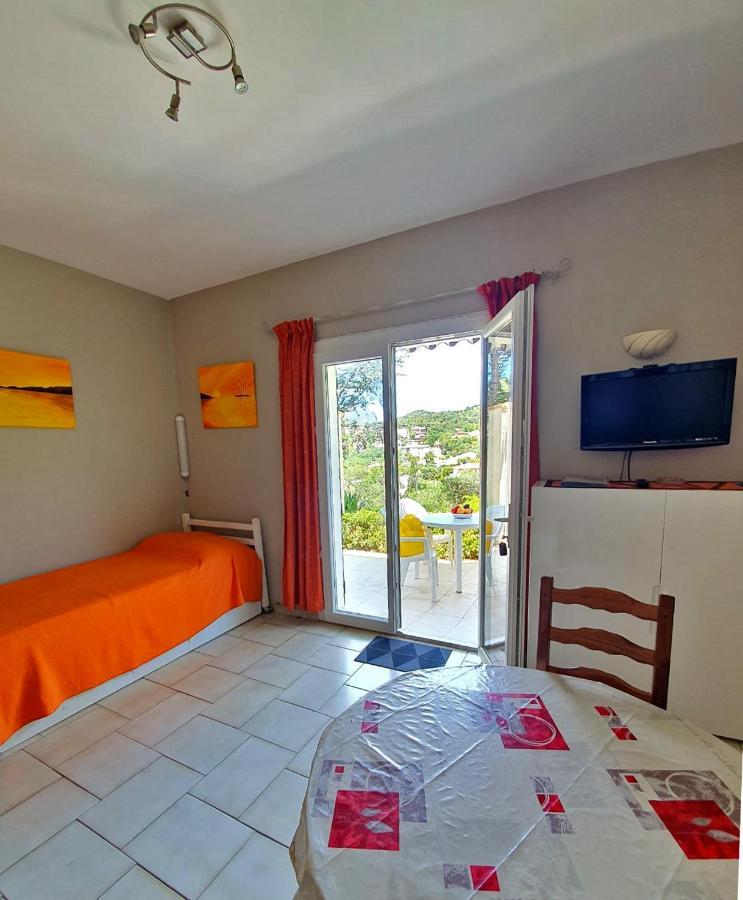 Appartements Dans Villa En Rez De Jardin Hyères Exterior foto